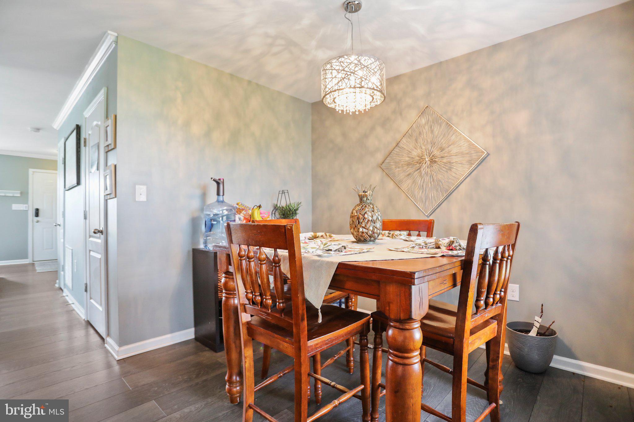 LAKELAND PLACE - Residential