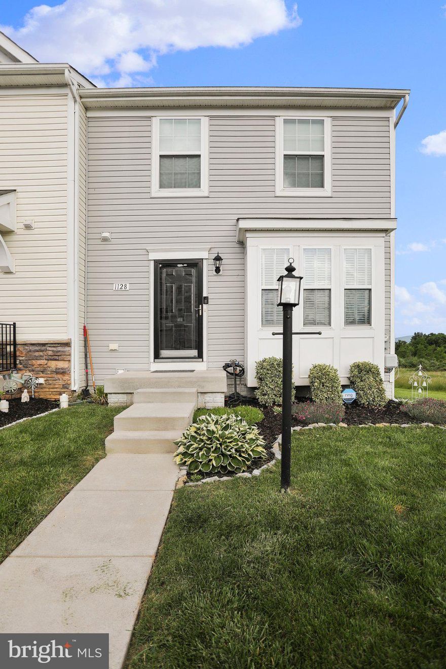 Great end unit town house.  3 finished levels with 3 bedrooms and 2 1/2 baths.  Main level has newer vinyl flooring, a nice open kitchen with eat in space and a sunroom/den in the rear.  On the upper level, you will find 2 bedrooms, a hall bath to share and a primary bedroom with a walk in closet and an en suite.  The lower level is fully finished with a rec room and a potential 4th room.  Use it for guests, a gym, a kids toy area or hobbies.  The lower level also houses the laundry area and gives you access to the back yard.  Great house in a great location. Set up an appointment to see it today.