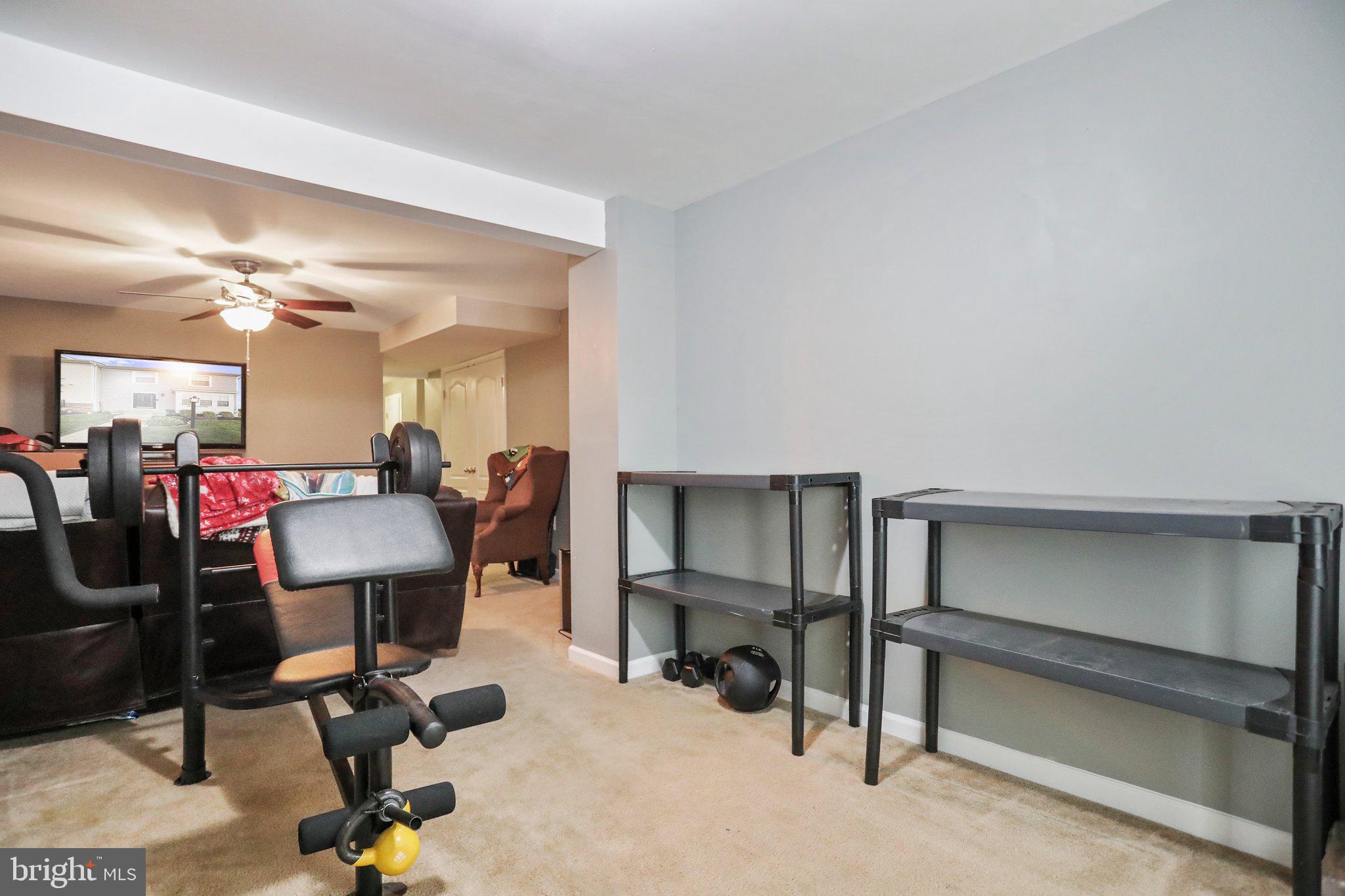 LAKELAND PLACE - Residential