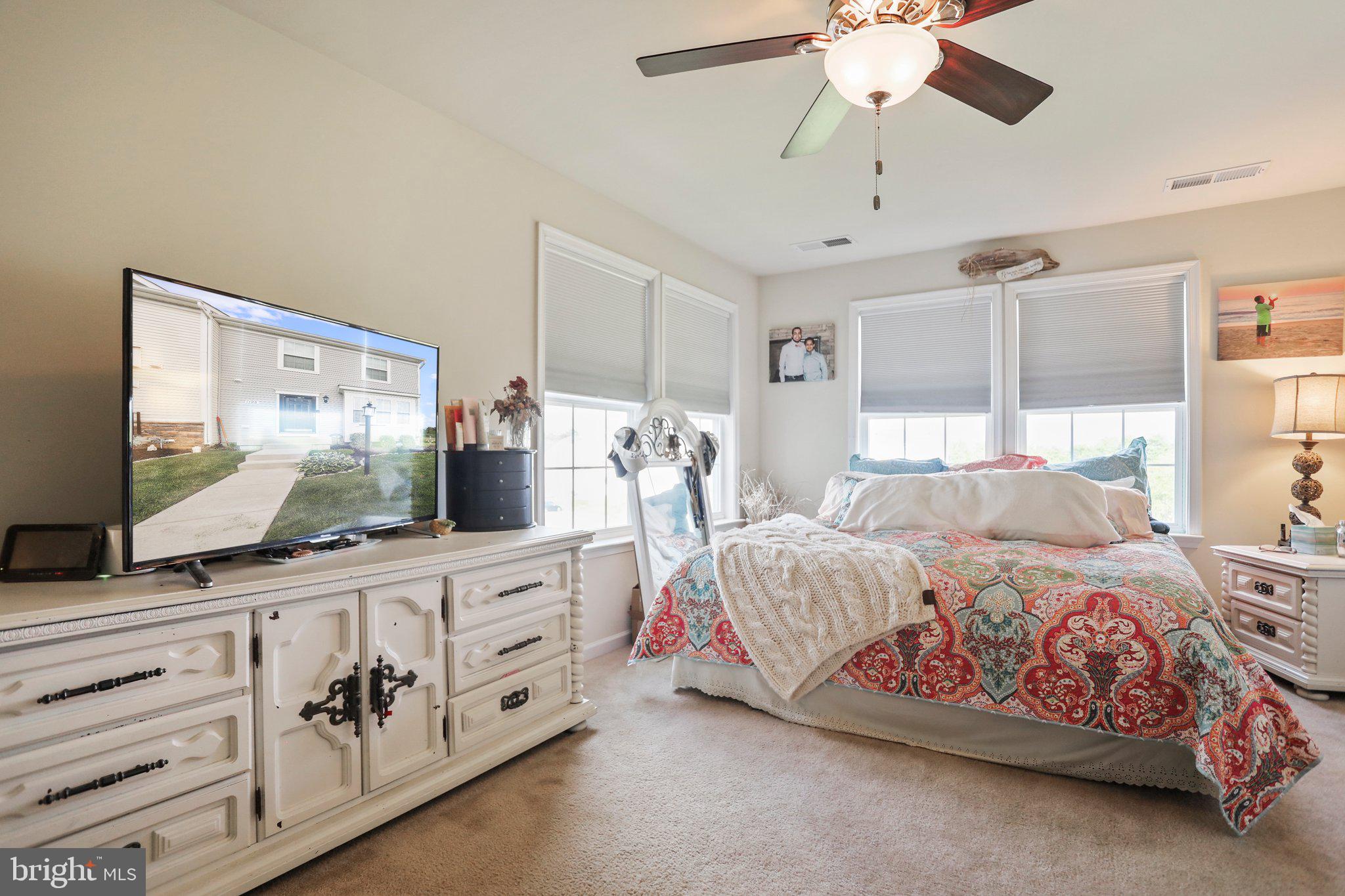 LAKELAND PLACE - Residential