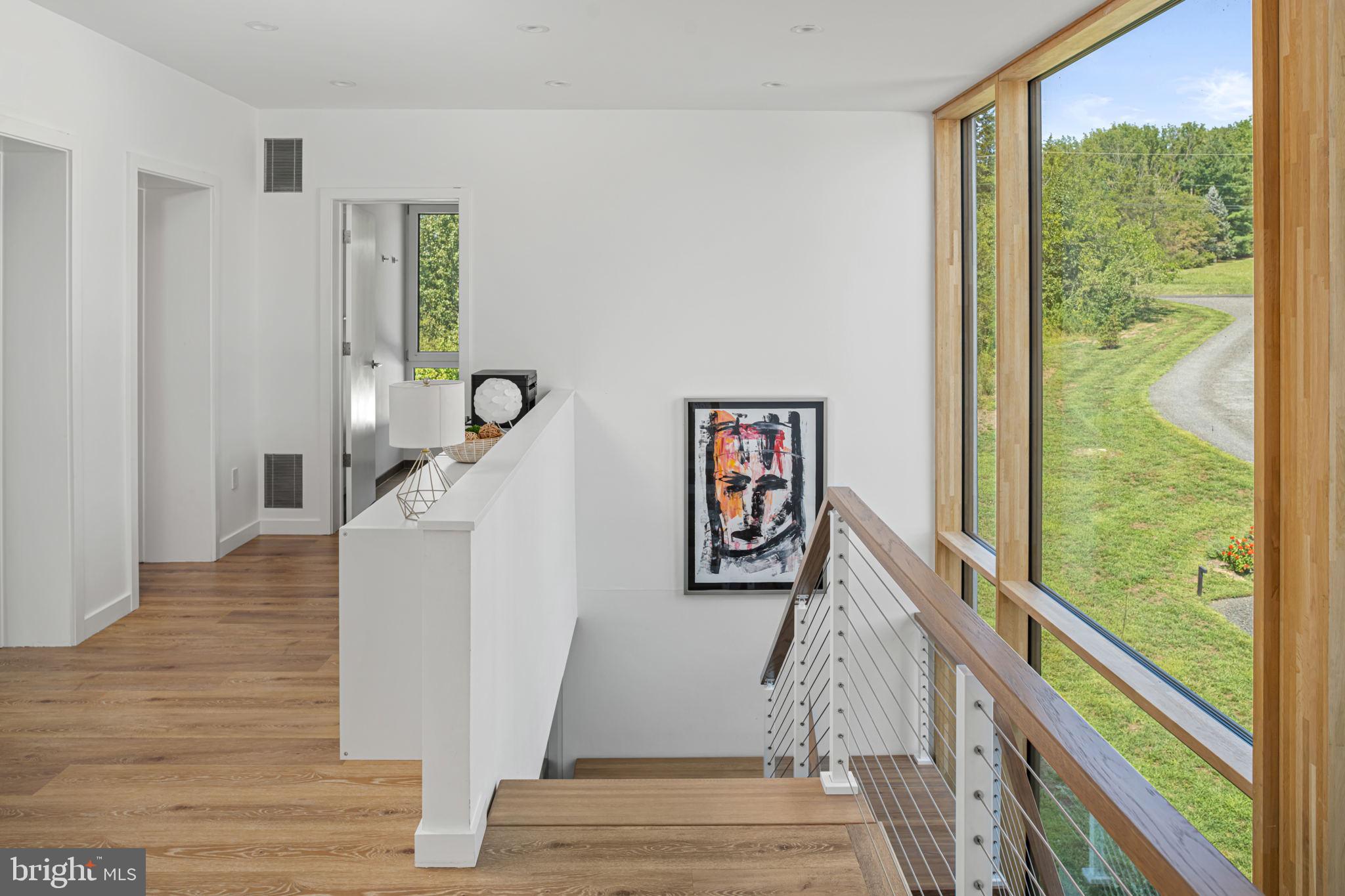 PEBBLE HILL - Residential