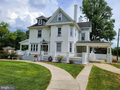323 Pennsylvania Avenue, Seaford, DE MLS: DESU2073698