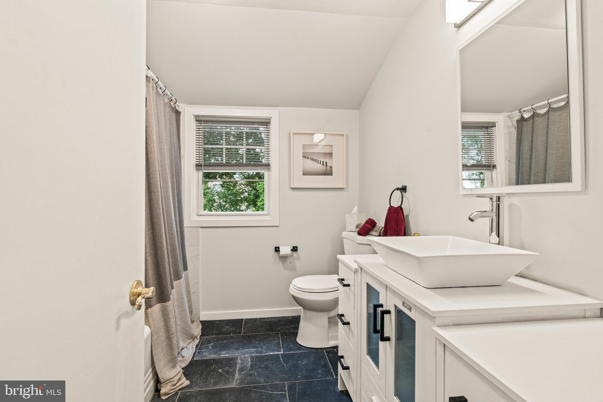 PHILADELPHIA - Residential Lease