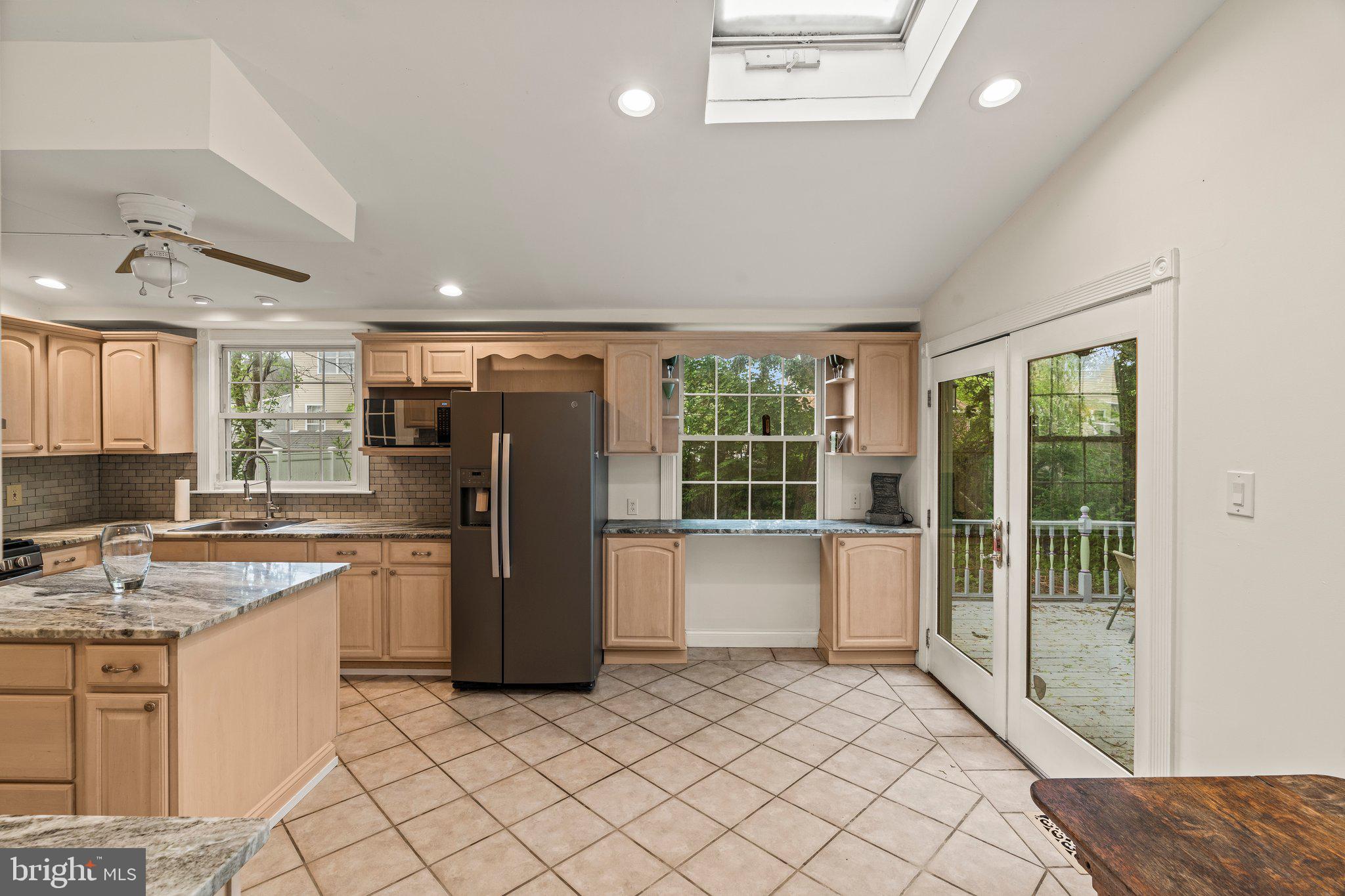 PHILADELPHIA - Residential Lease