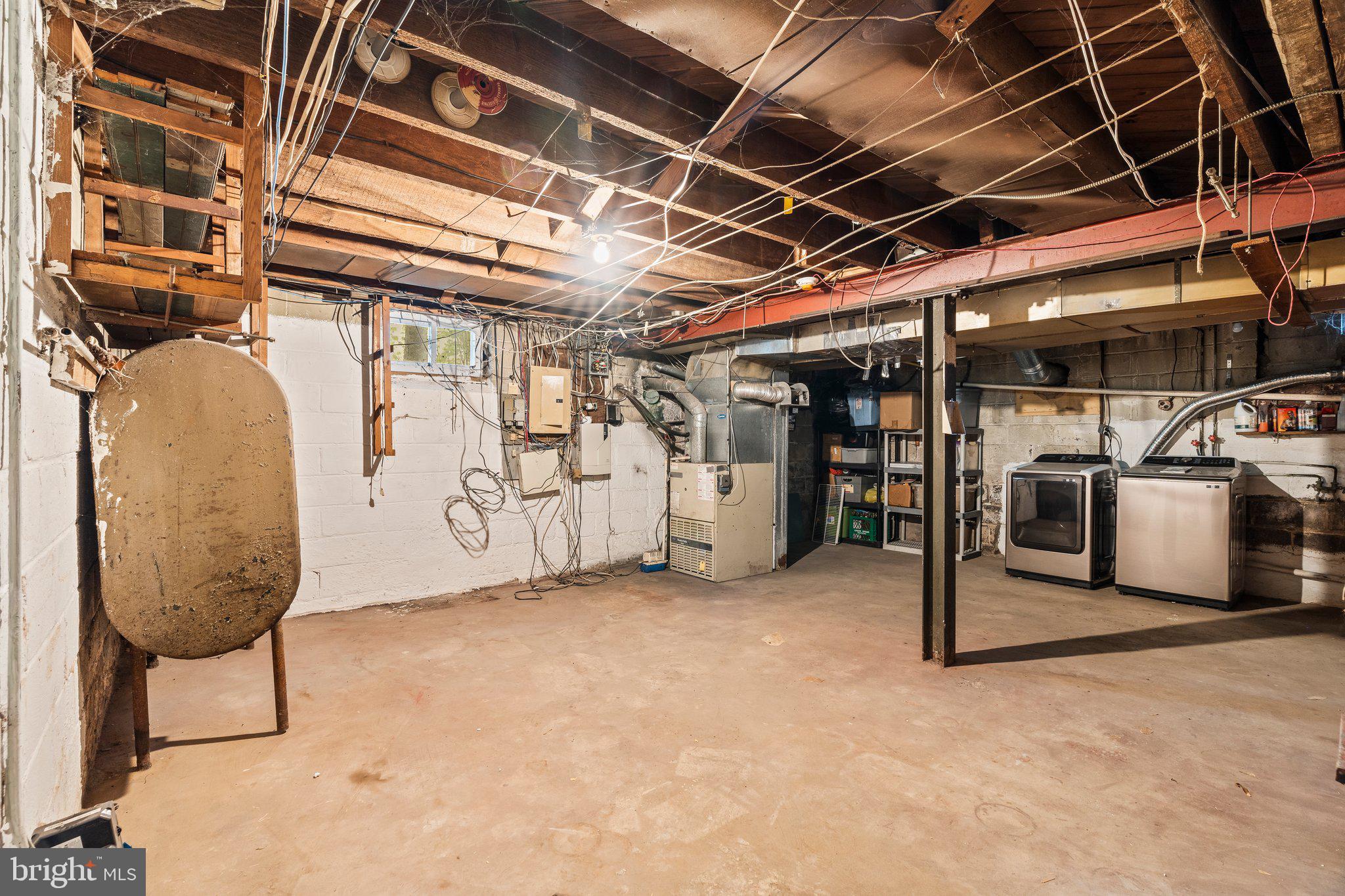 PHILADELPHIA - Residential Lease