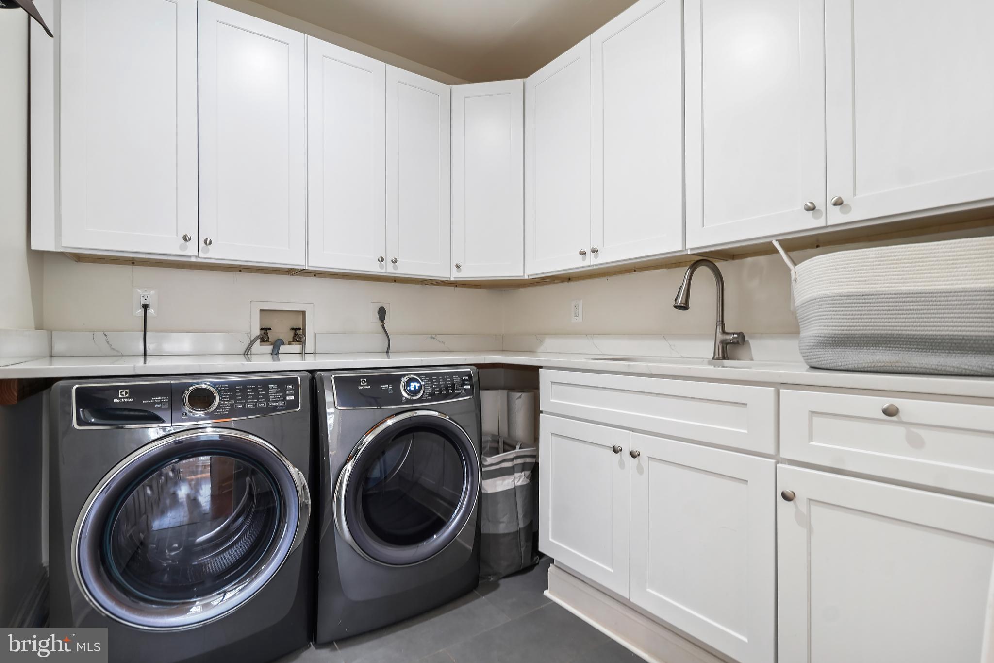 AVENEL - Residential