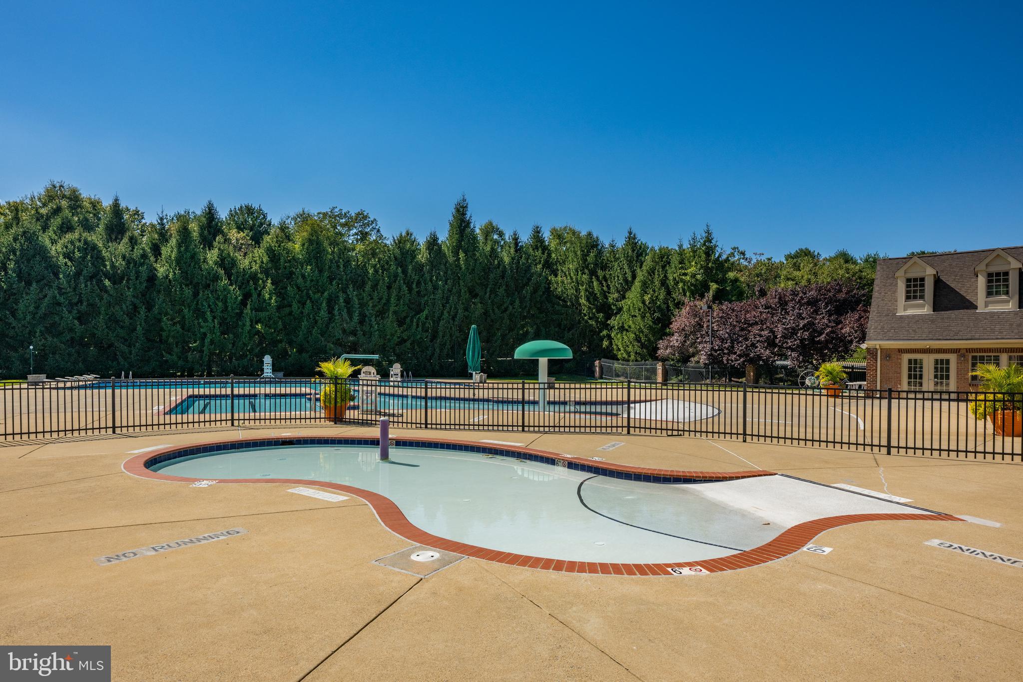 AVENEL - Residential