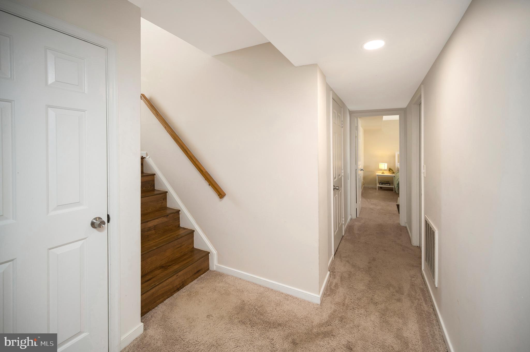 VISTA WOODS - Residential