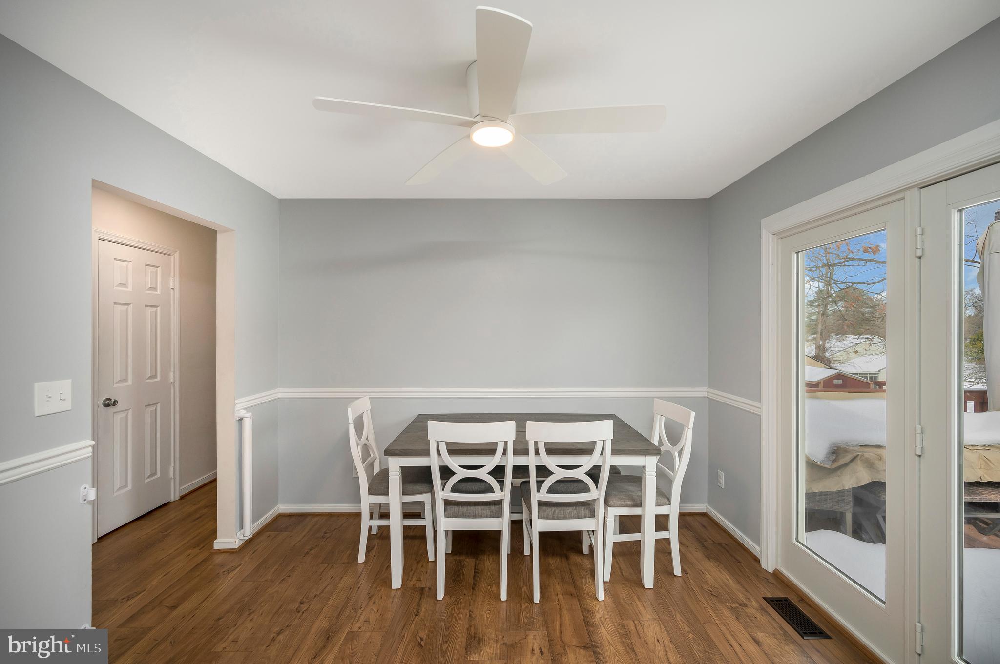 VISTA WOODS - Residential