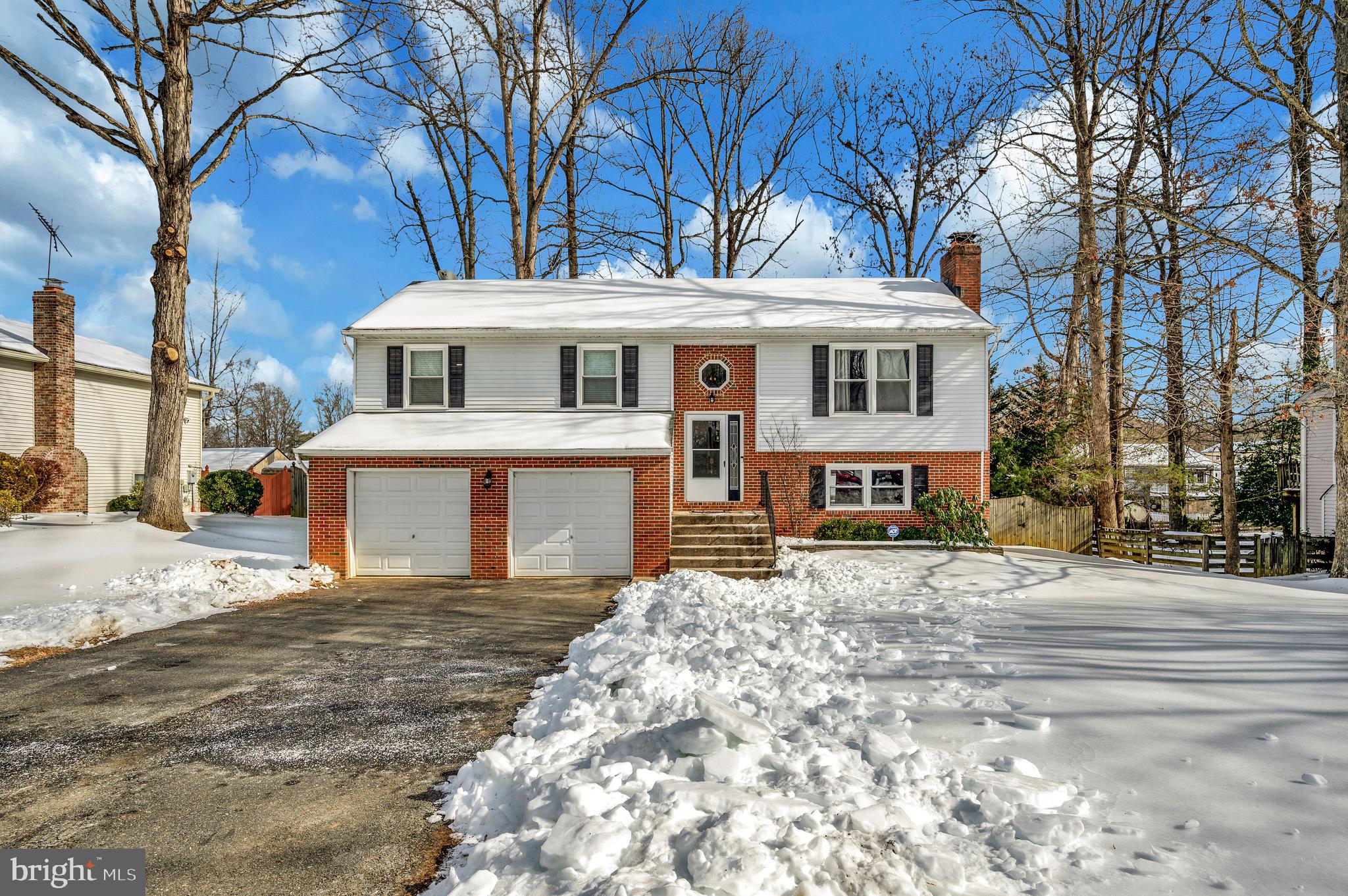 VISTA WOODS - Residential