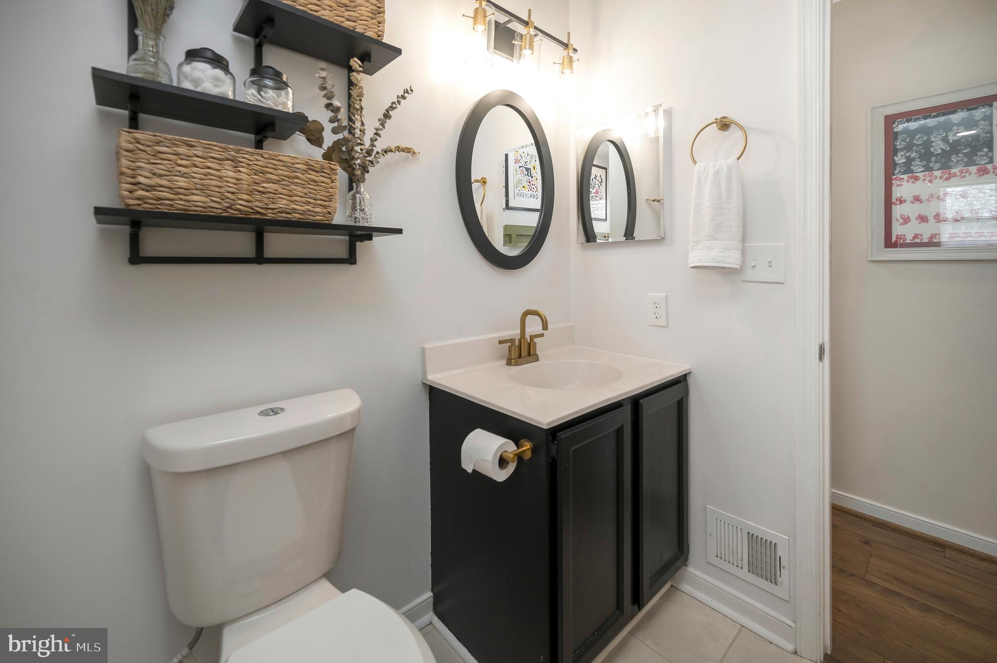 VISTA WOODS - Residential