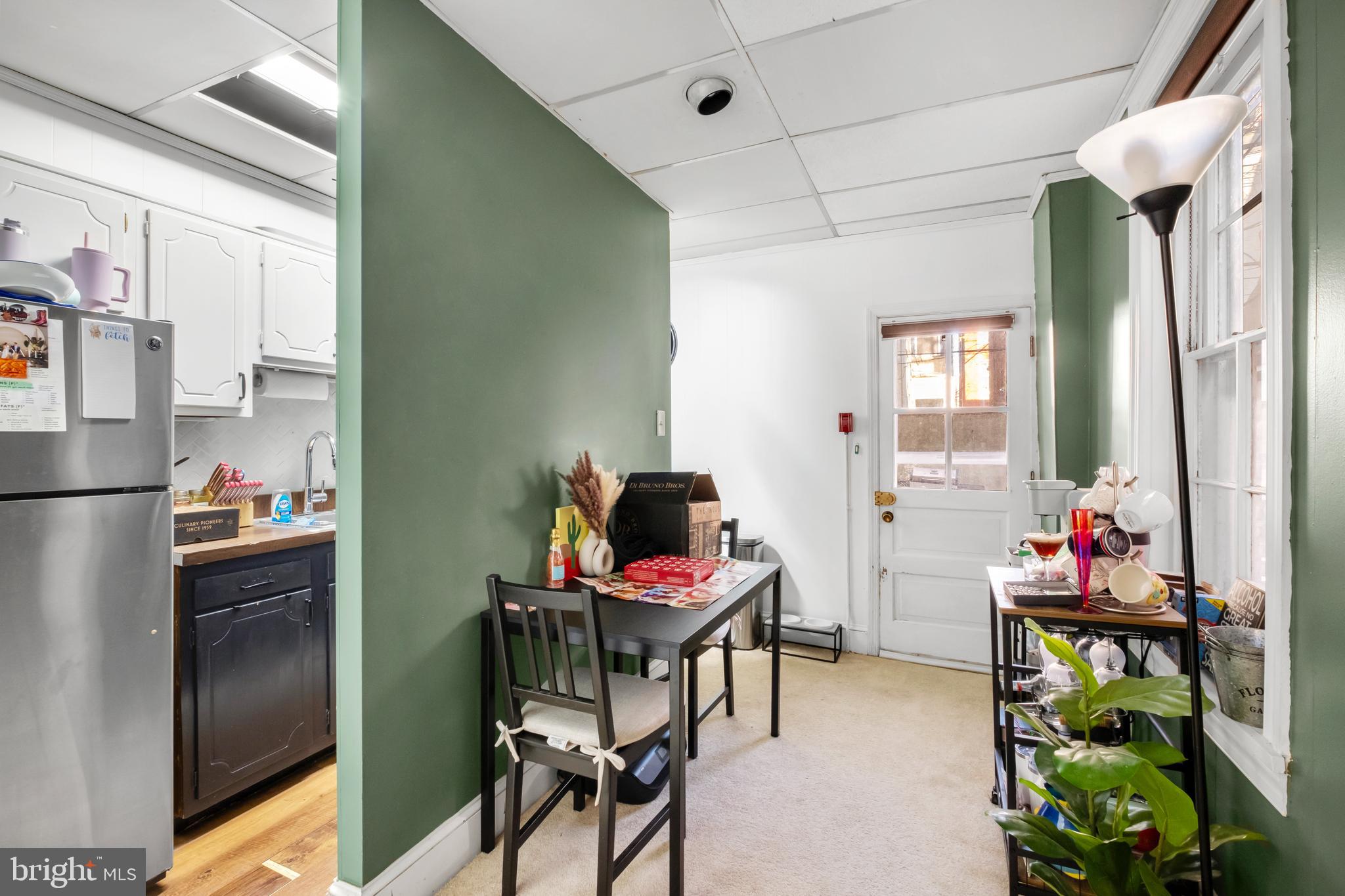 FAIRMOUNT - Residential