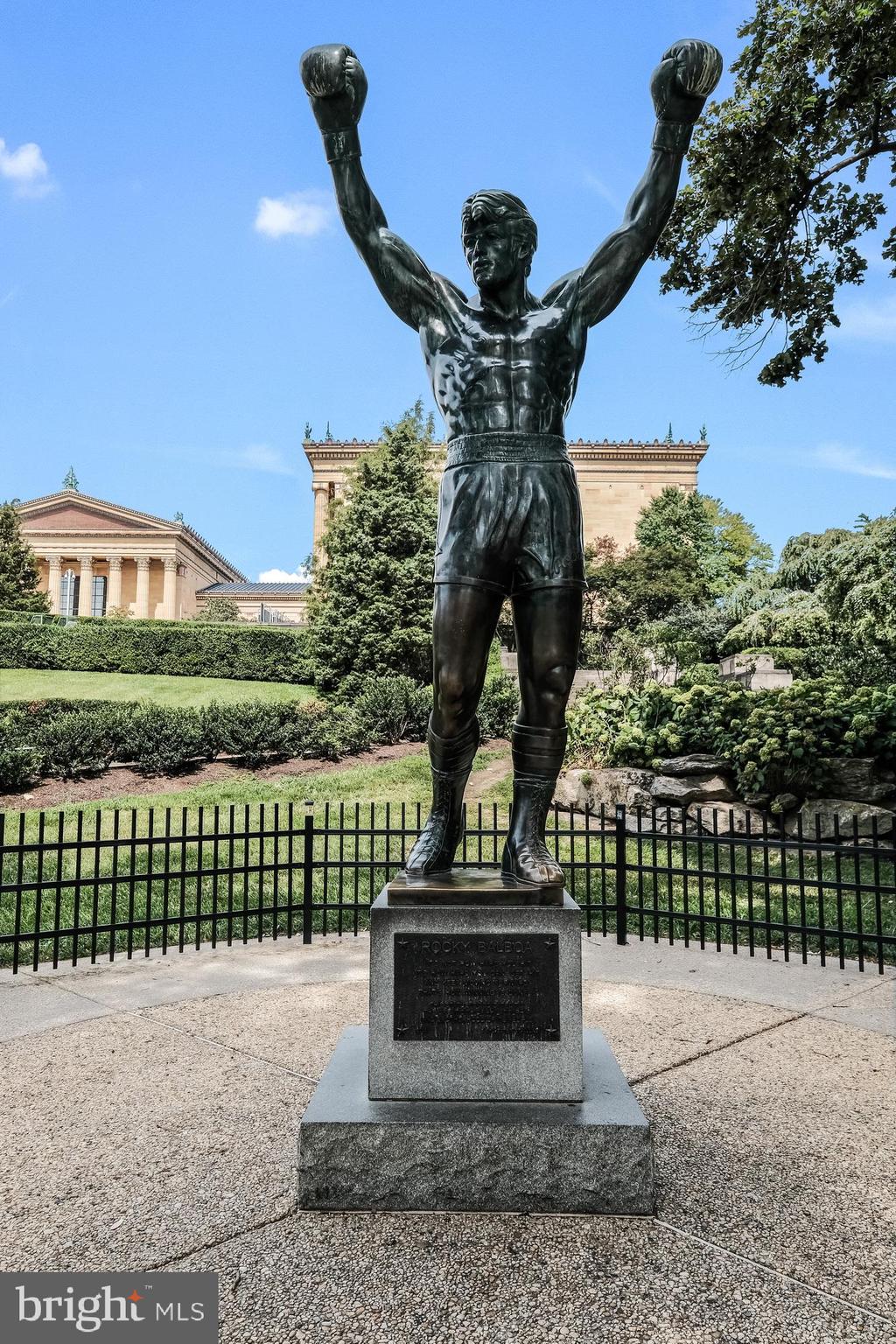 FAIRMOUNT - Residential