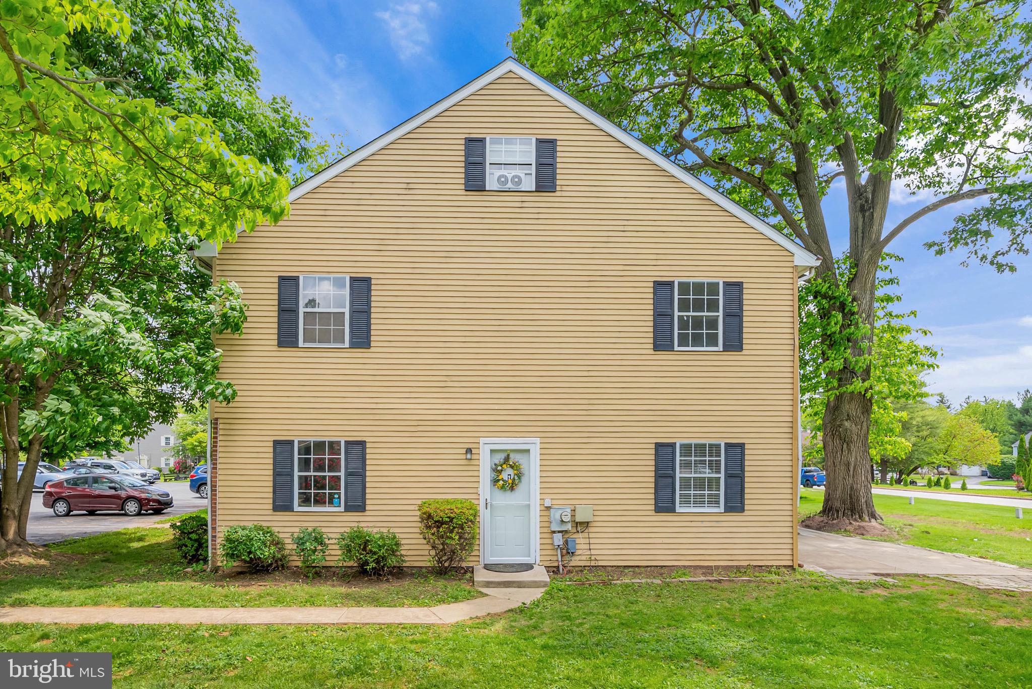 239 CORWEN TERRACE 4