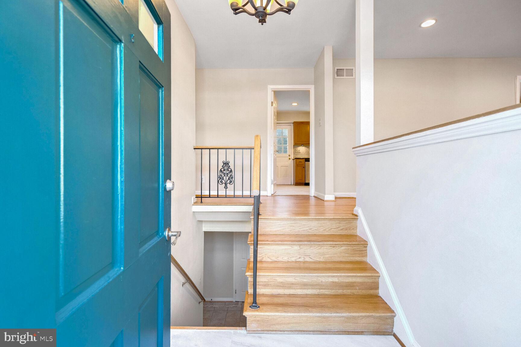 WOODBURN - Residential Lease