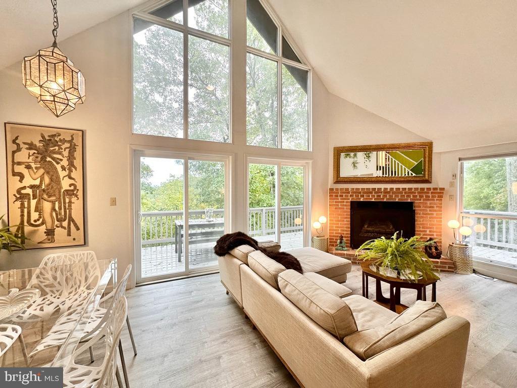 WALDEN WOODS - Residential