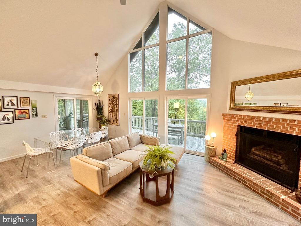 WALDEN WOODS - Residential