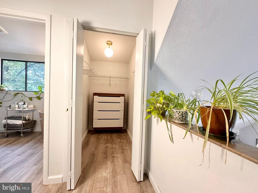 WALDEN WOODS - Residential