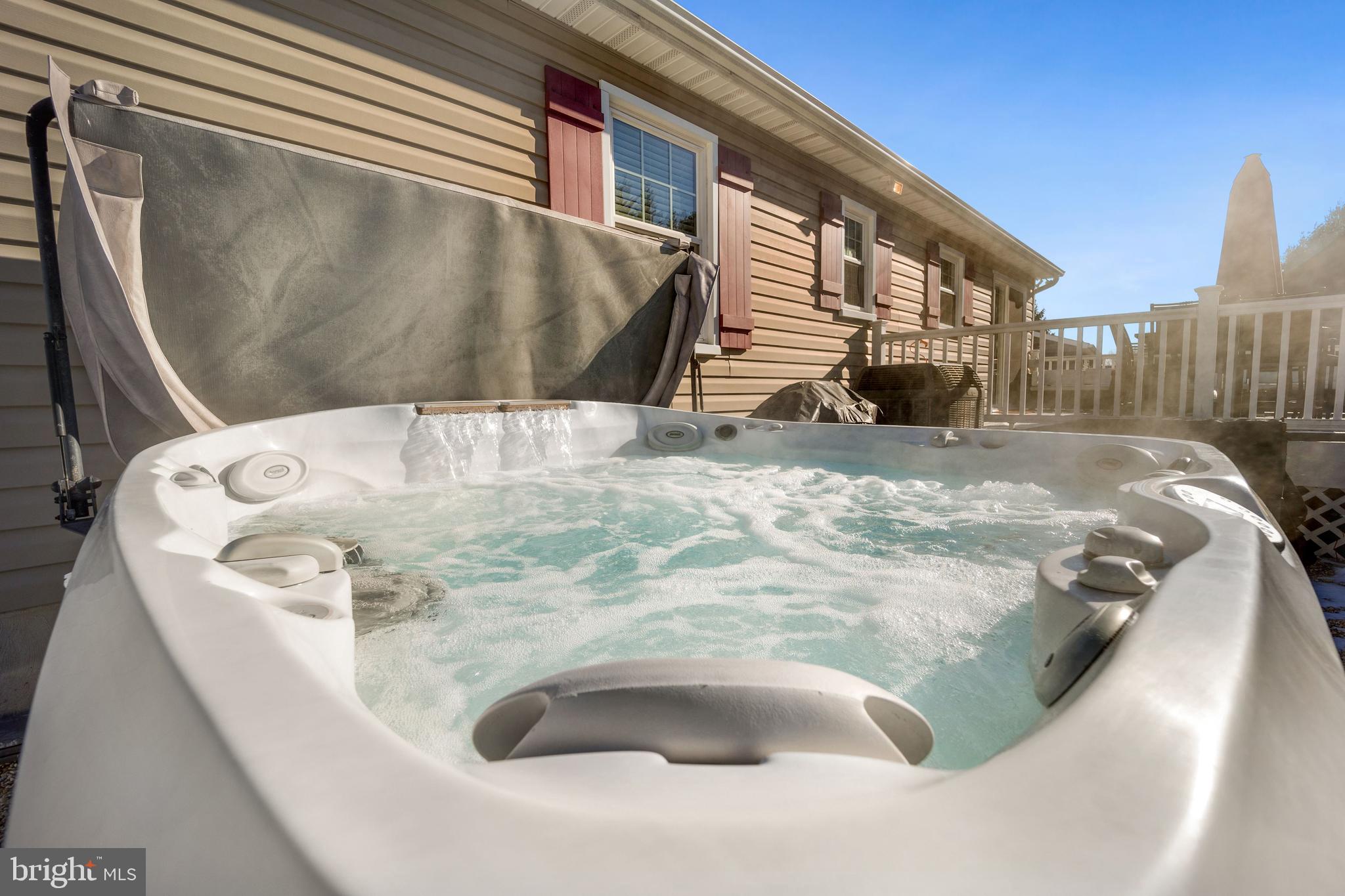 WHISPERING VALLEY - Residential