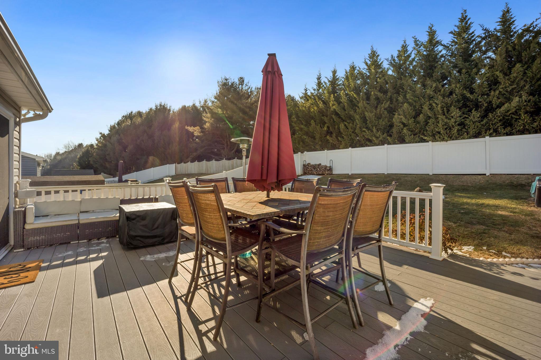 WHISPERING VALLEY - Residential