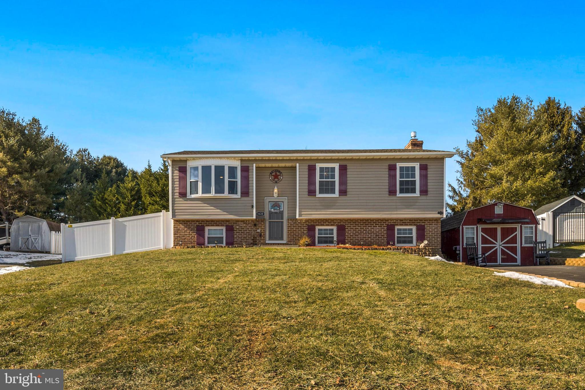 WHISPERING VALLEY - Residential