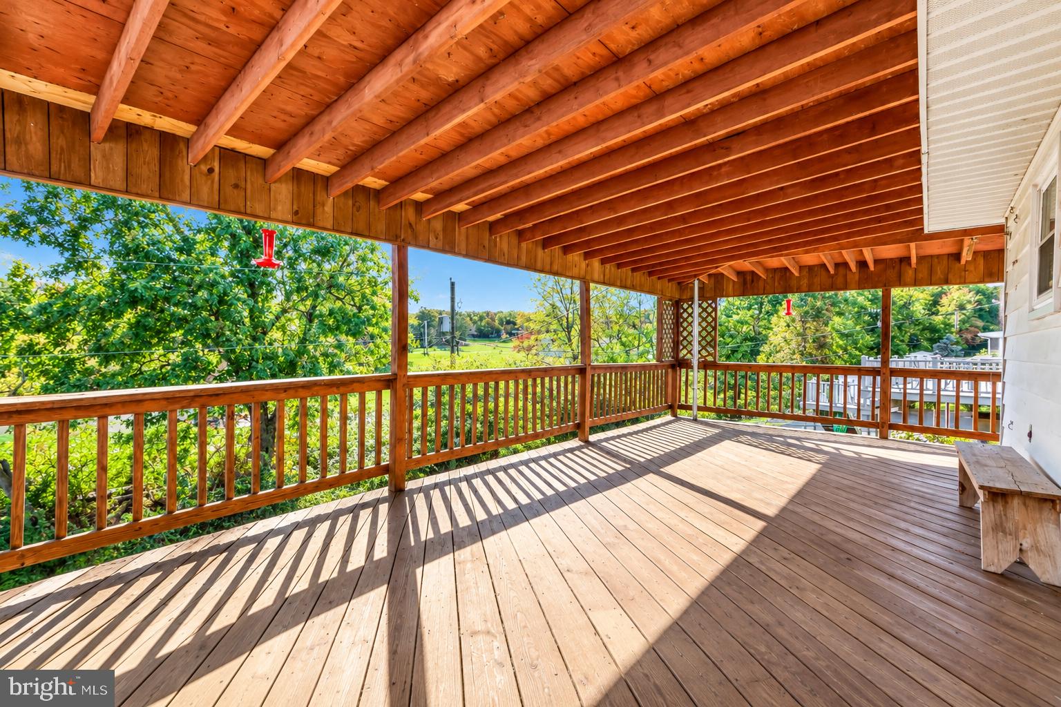 3712 HIGHLAND ROAD