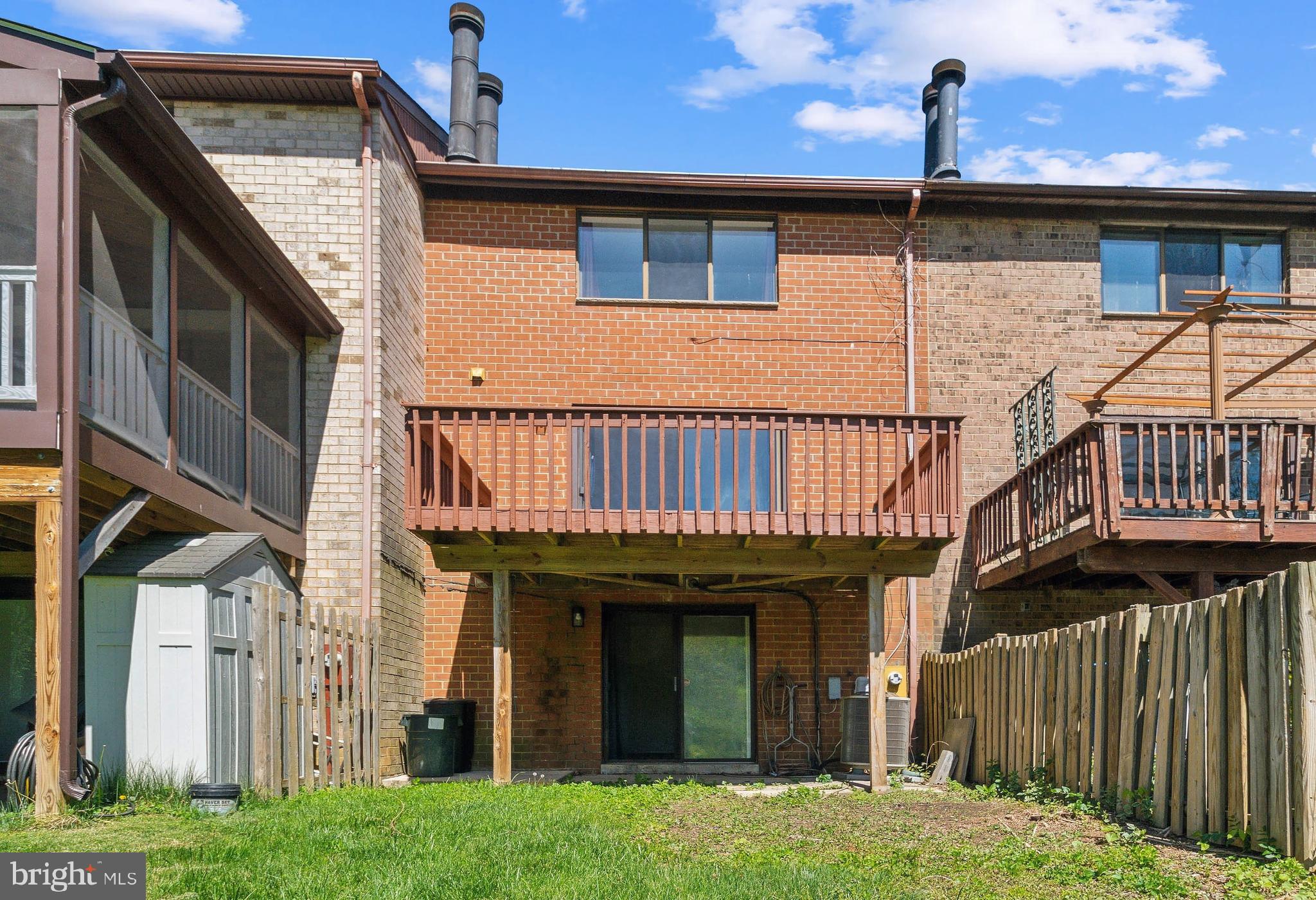 ELKHORN LANDING - Residential