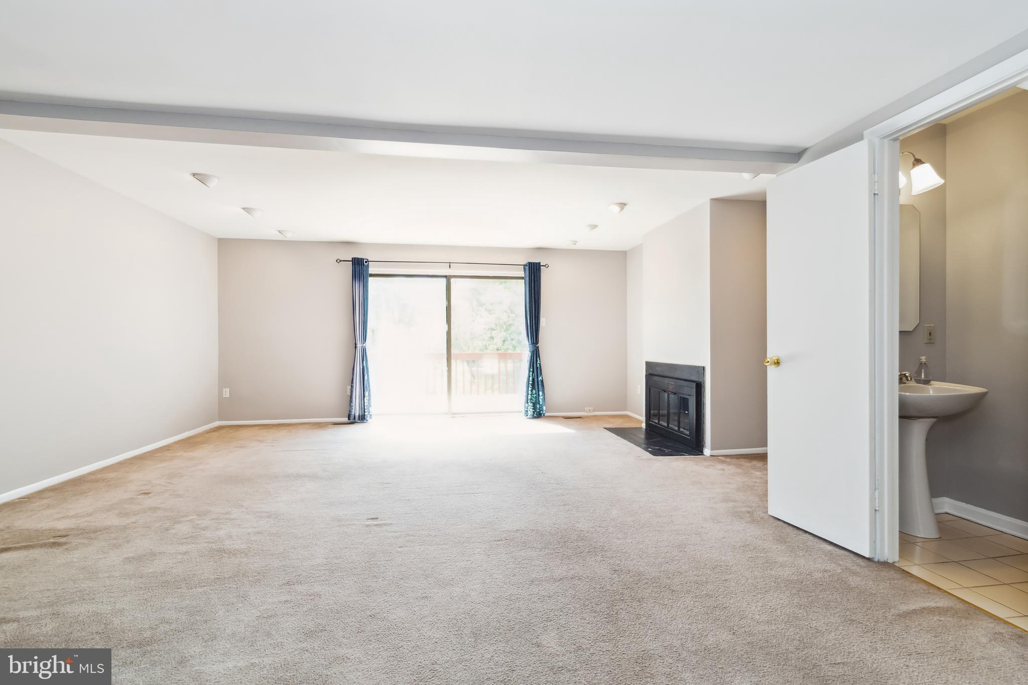 ELKHORN LANDING - Residential