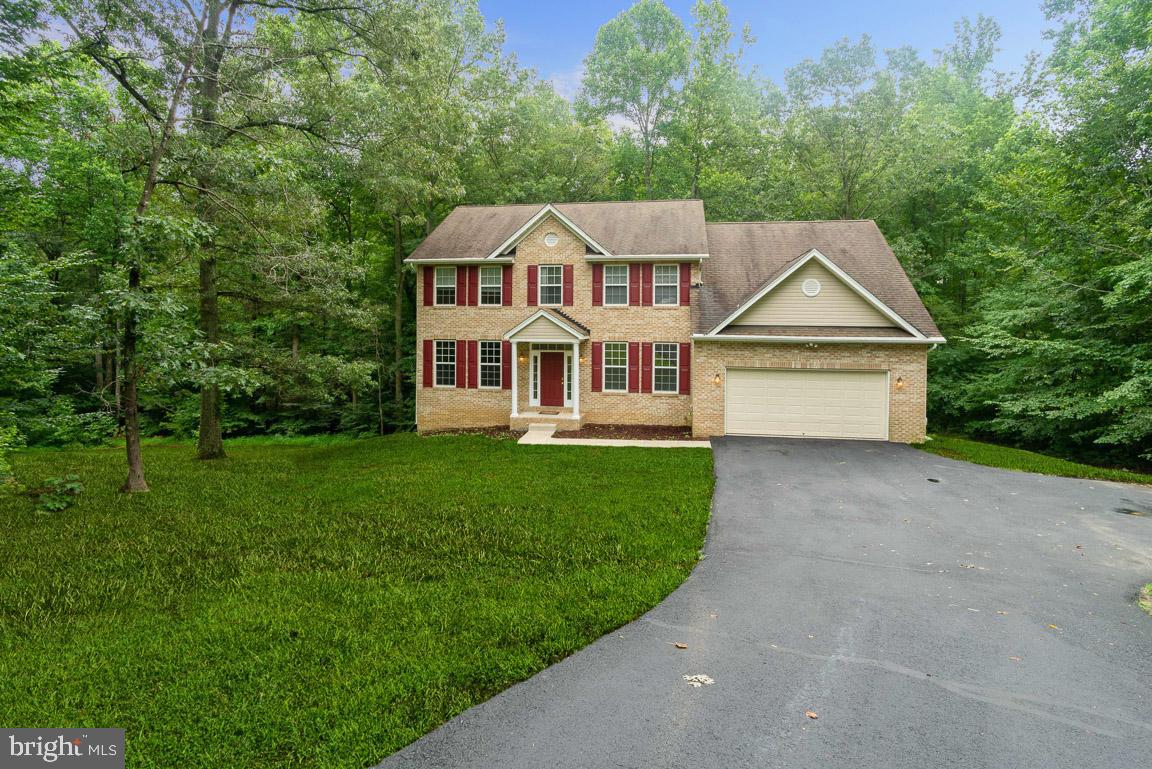 EASTERN HILLS - Residential