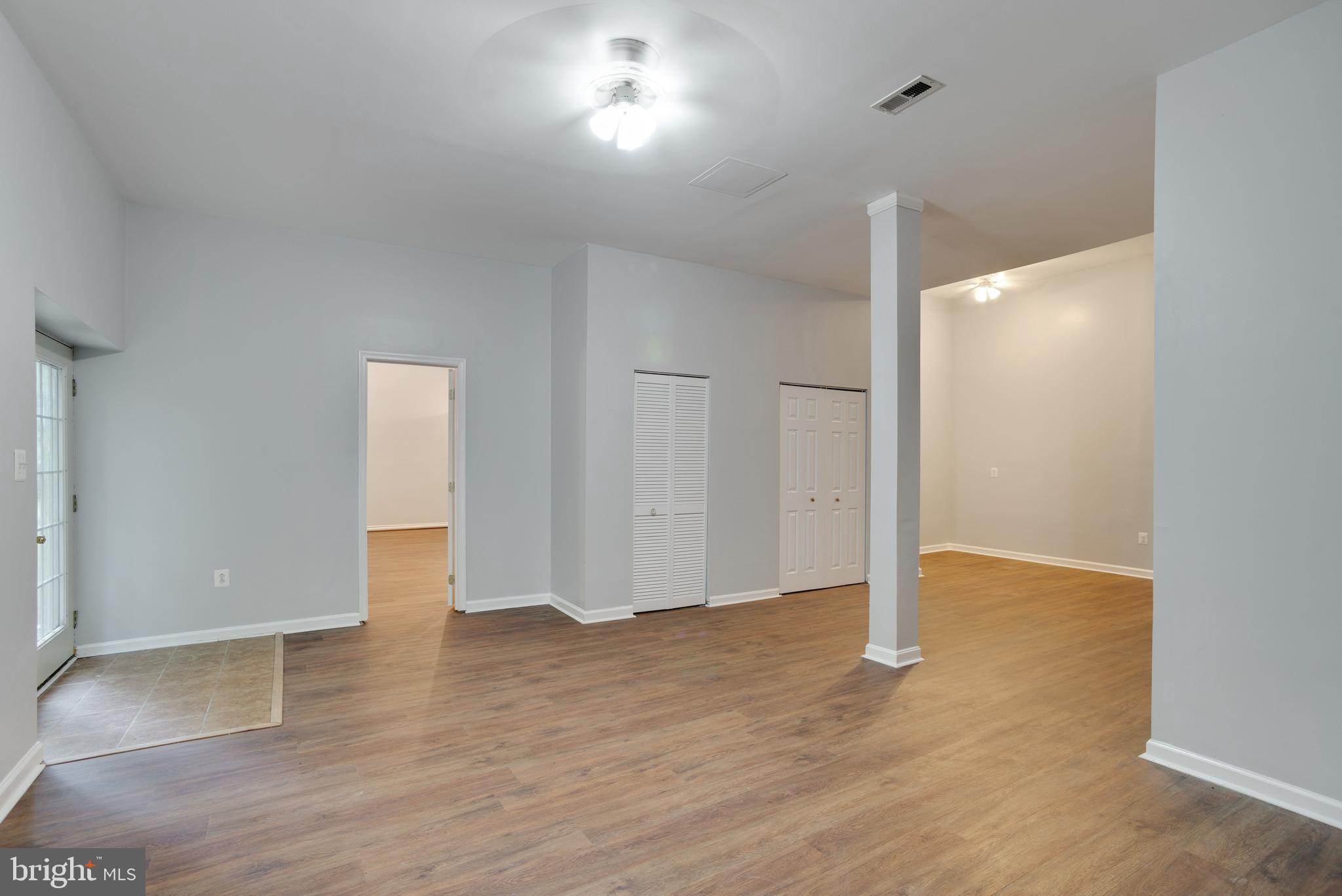 EASTERN HILLS - Residential