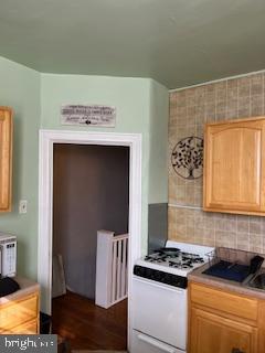 FAIRMOUNT - Residential