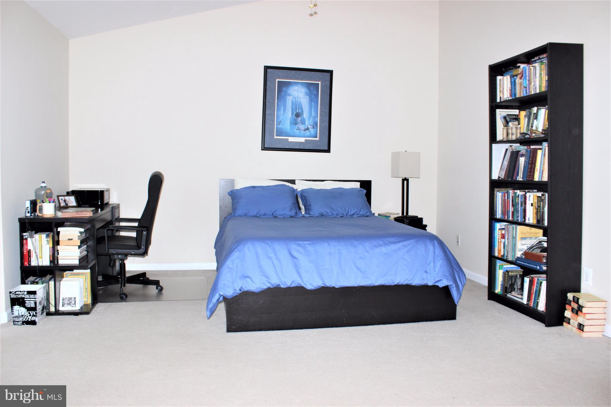GREENHILL CROSSING - Residential Lease