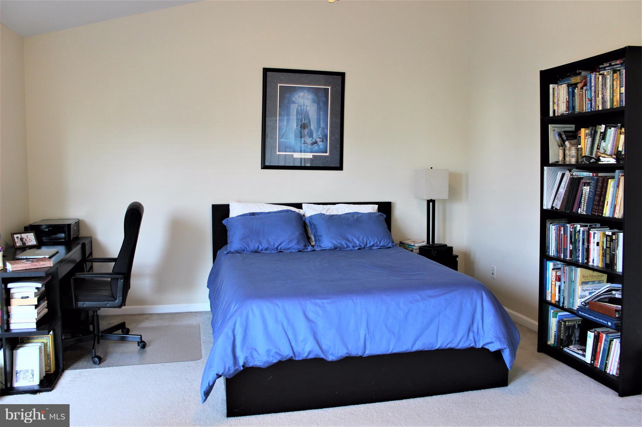 GREENHILL CROSSING - Residential Lease