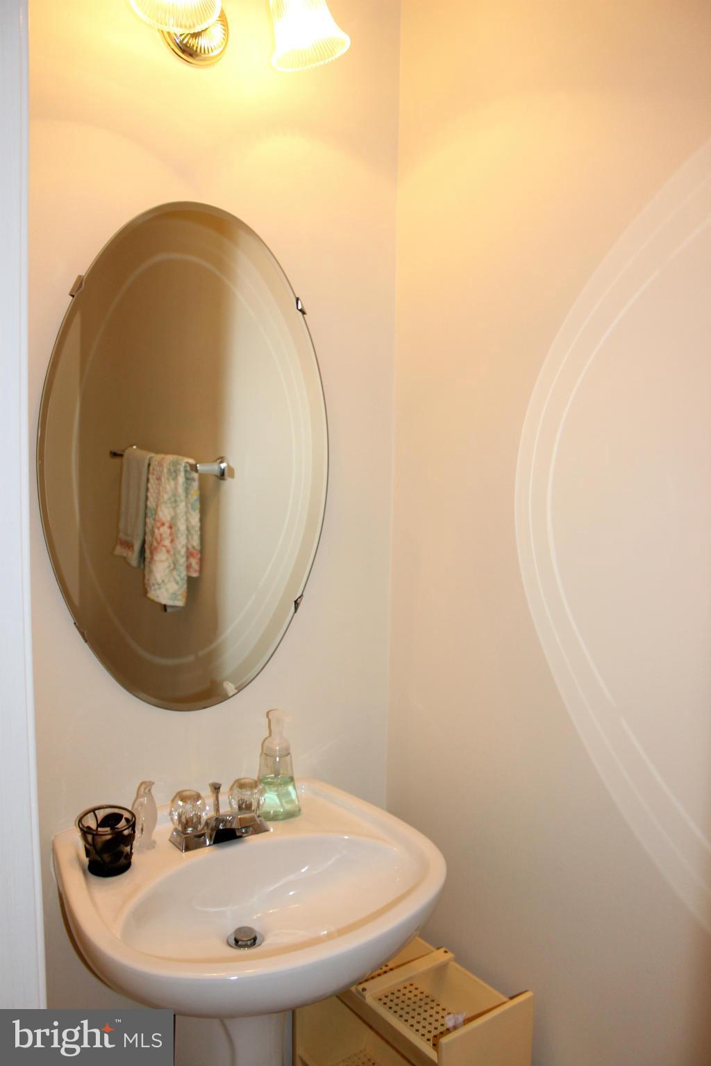 GREENHILL CROSSING - Residential Lease