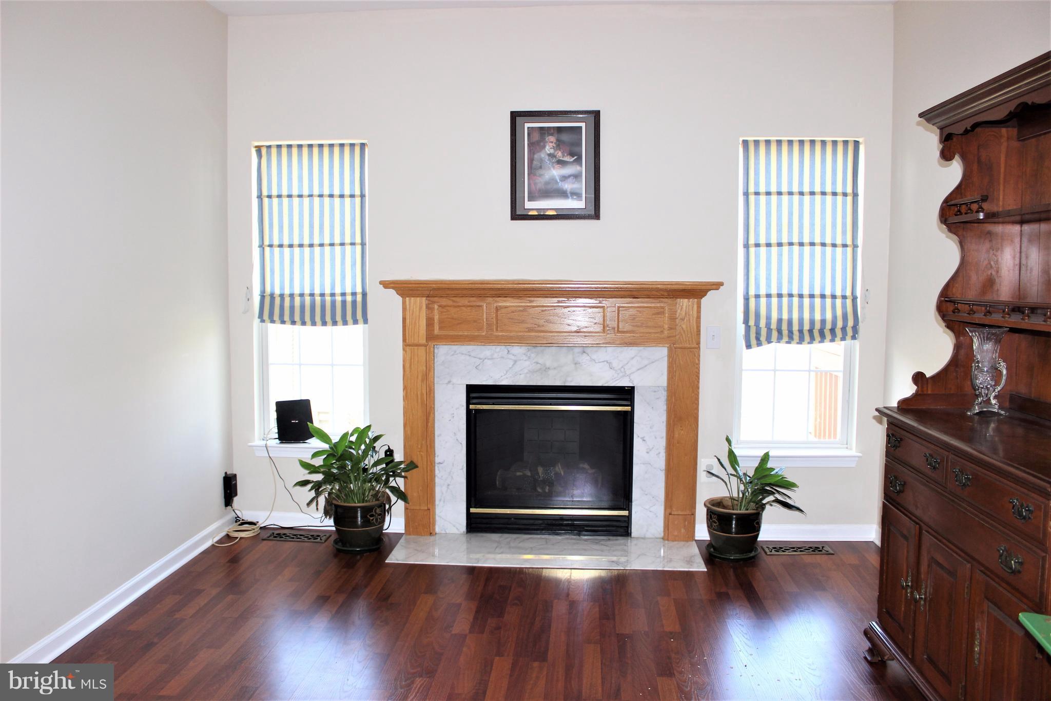 GREENHILL CROSSING - Residential Lease