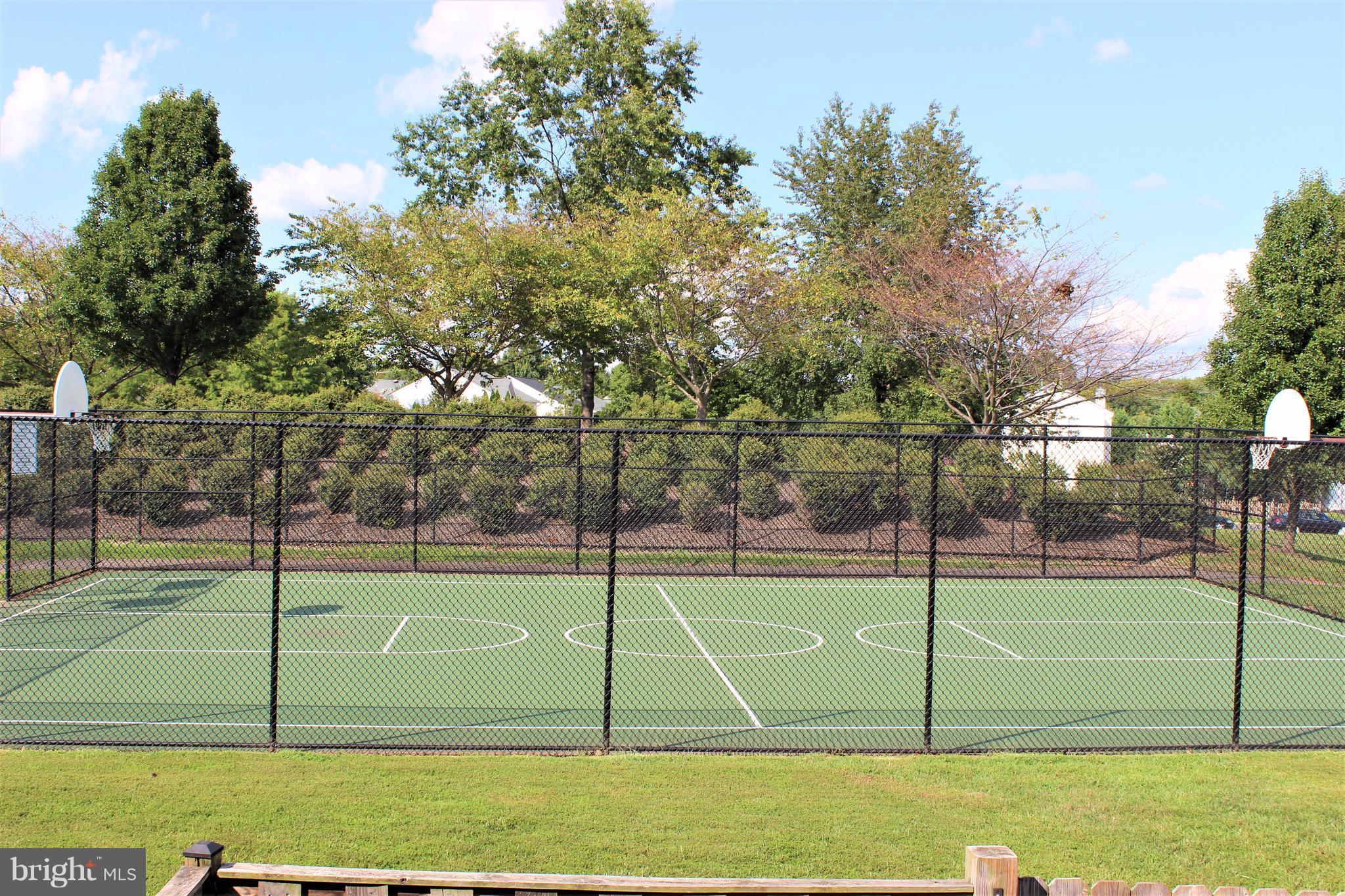 GREENHILL CROSSING - Residential Lease