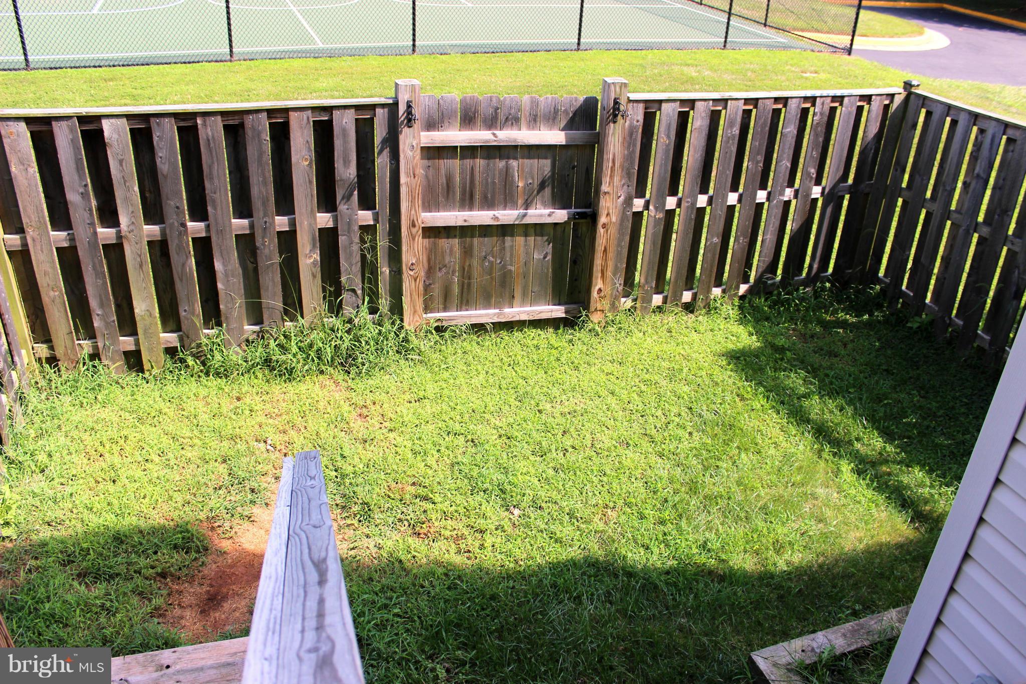 GREENHILL CROSSING - Residential Lease