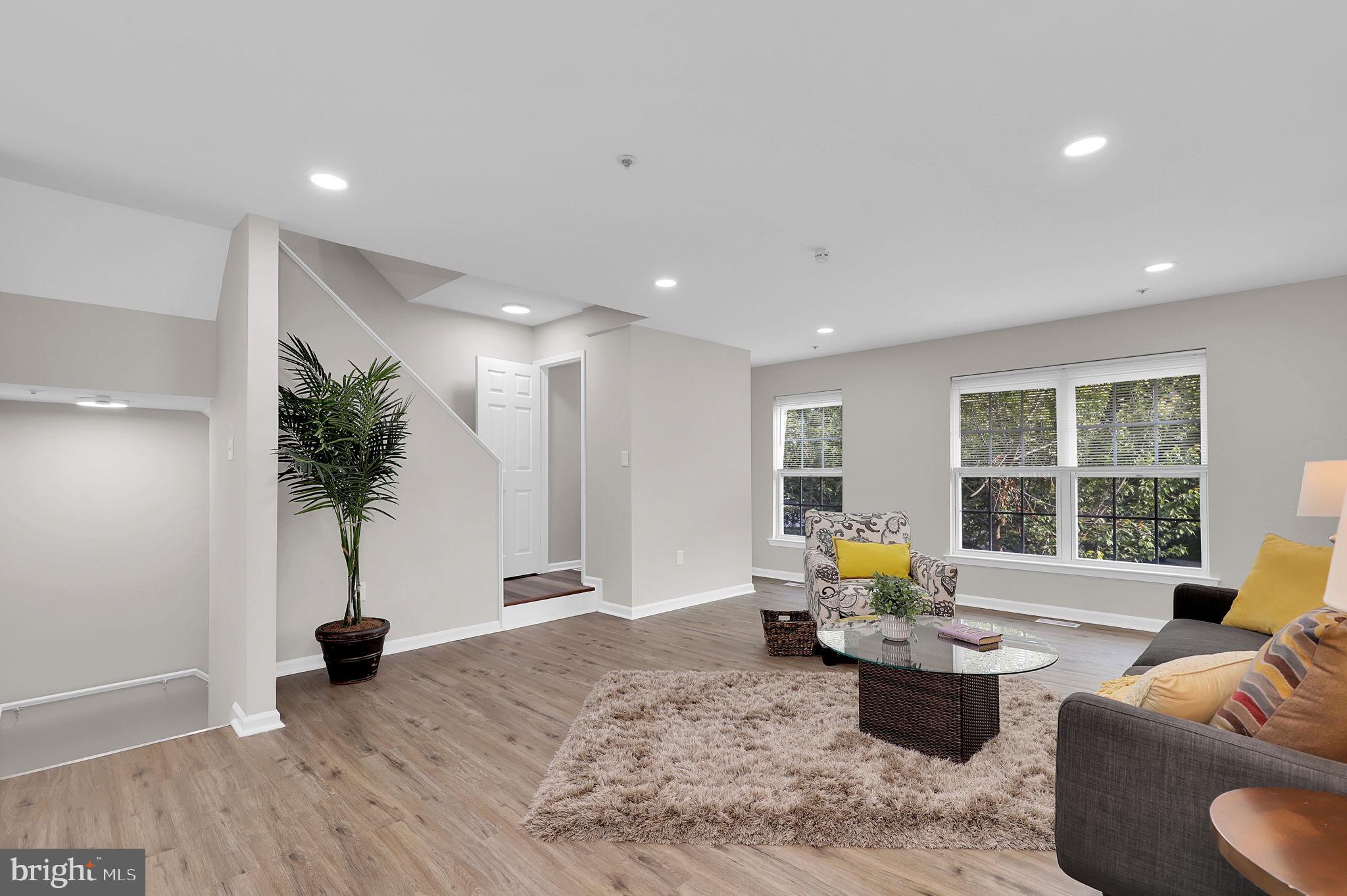 432 BLOSSOM LANE