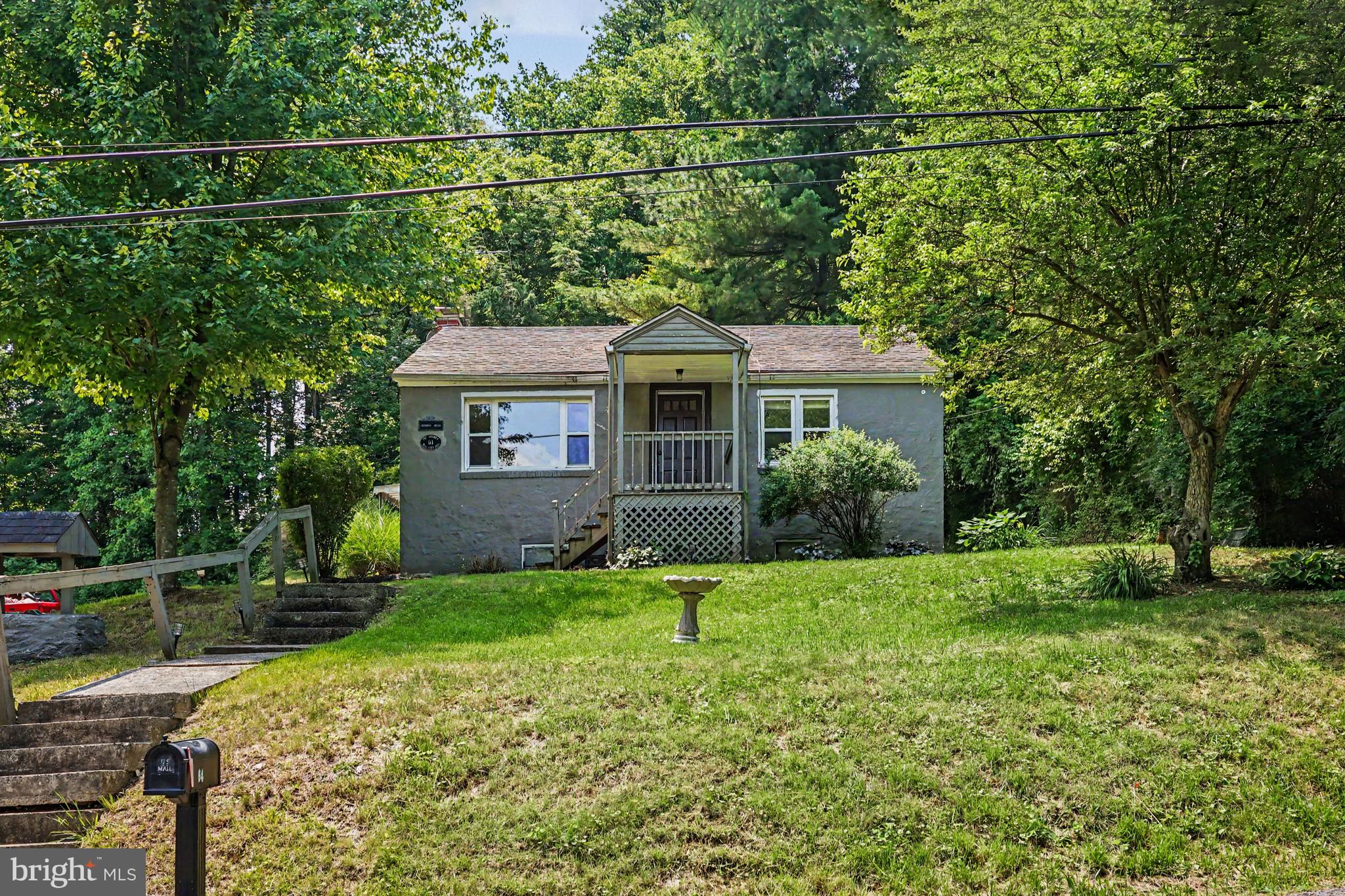 80 BOROLINE ROAD