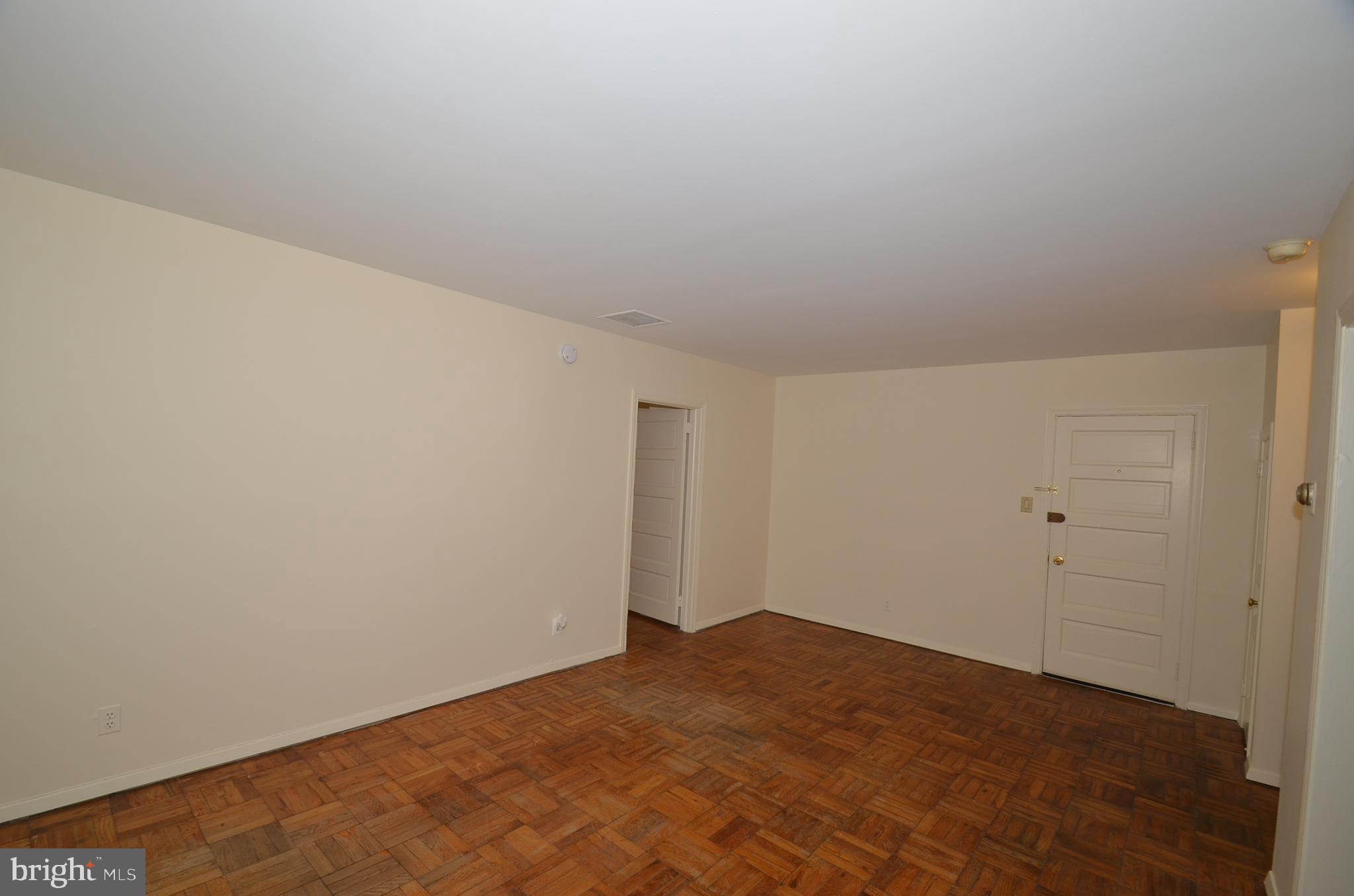 ELKRIDGE HEIGHTS - Residential Lease