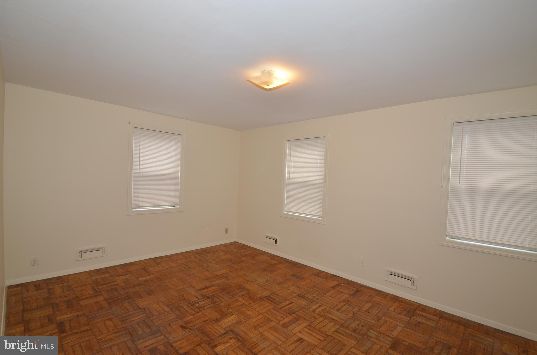 ELKRIDGE HEIGHTS - Residential Lease