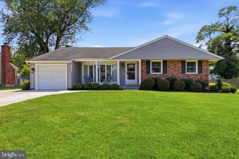 Photo of 436 Valley Run Drive, CHERRY HILL, NJ 08002 (MLS # NJCD2123942)