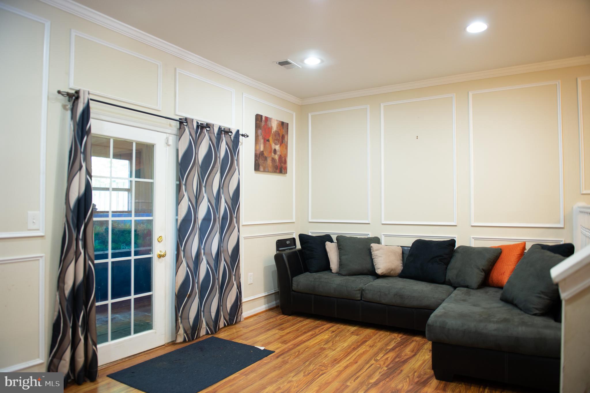 ADAMS LANDING - Residential