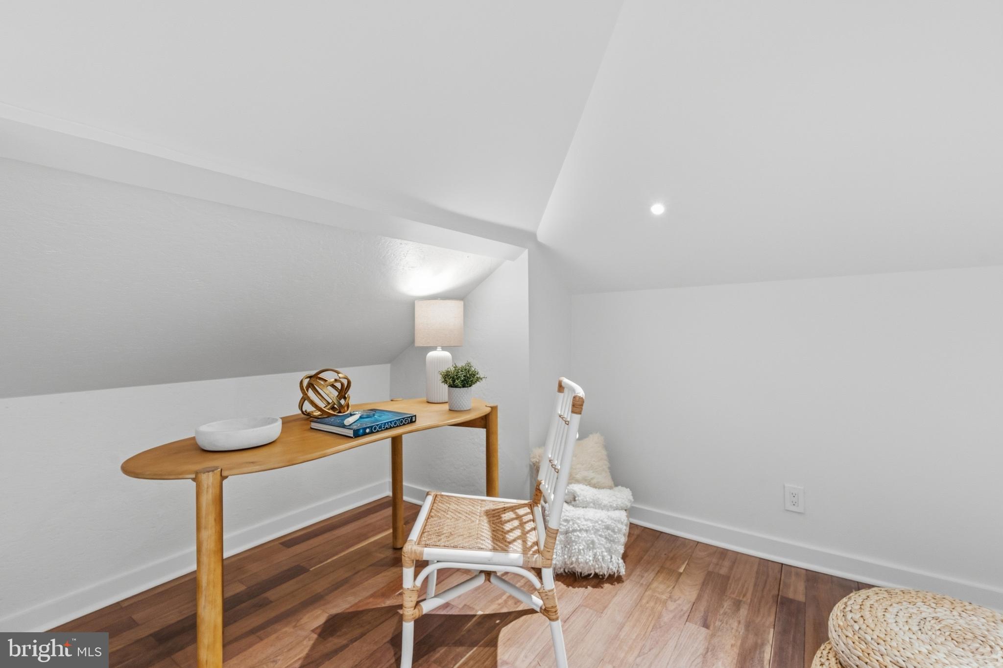 ROSEMONT - Residential