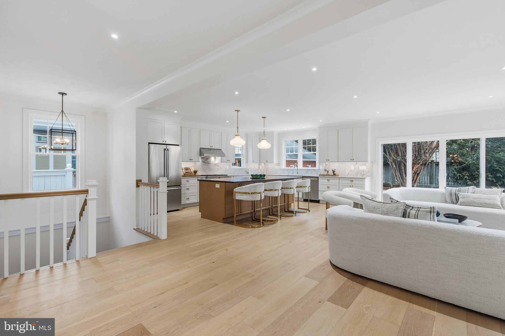 ROSEMONT - Residential