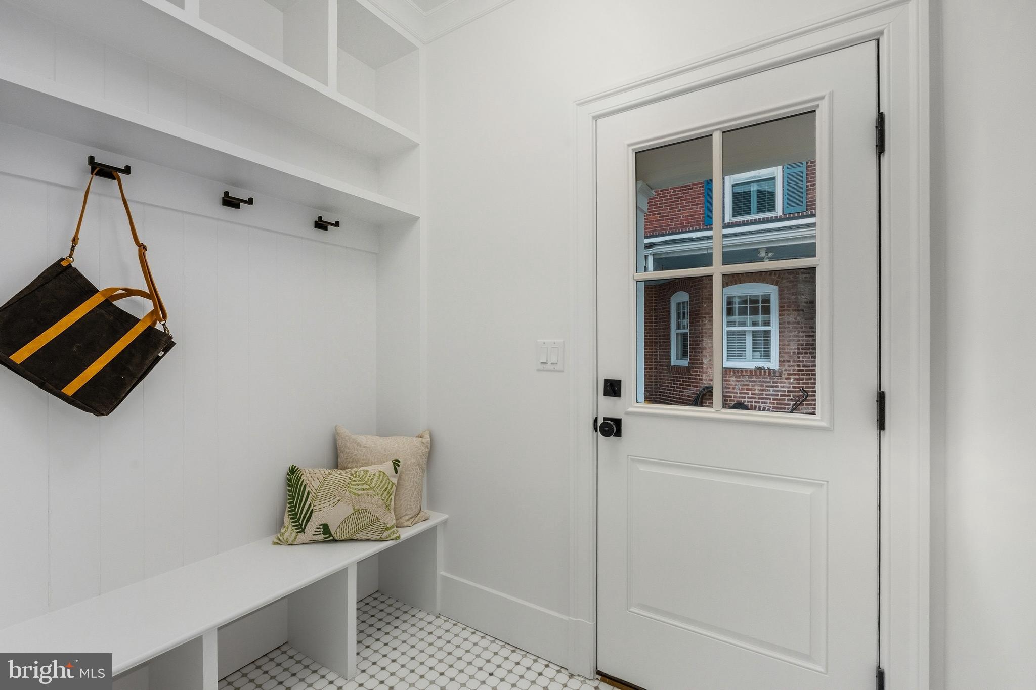 ROSEMONT - Residential