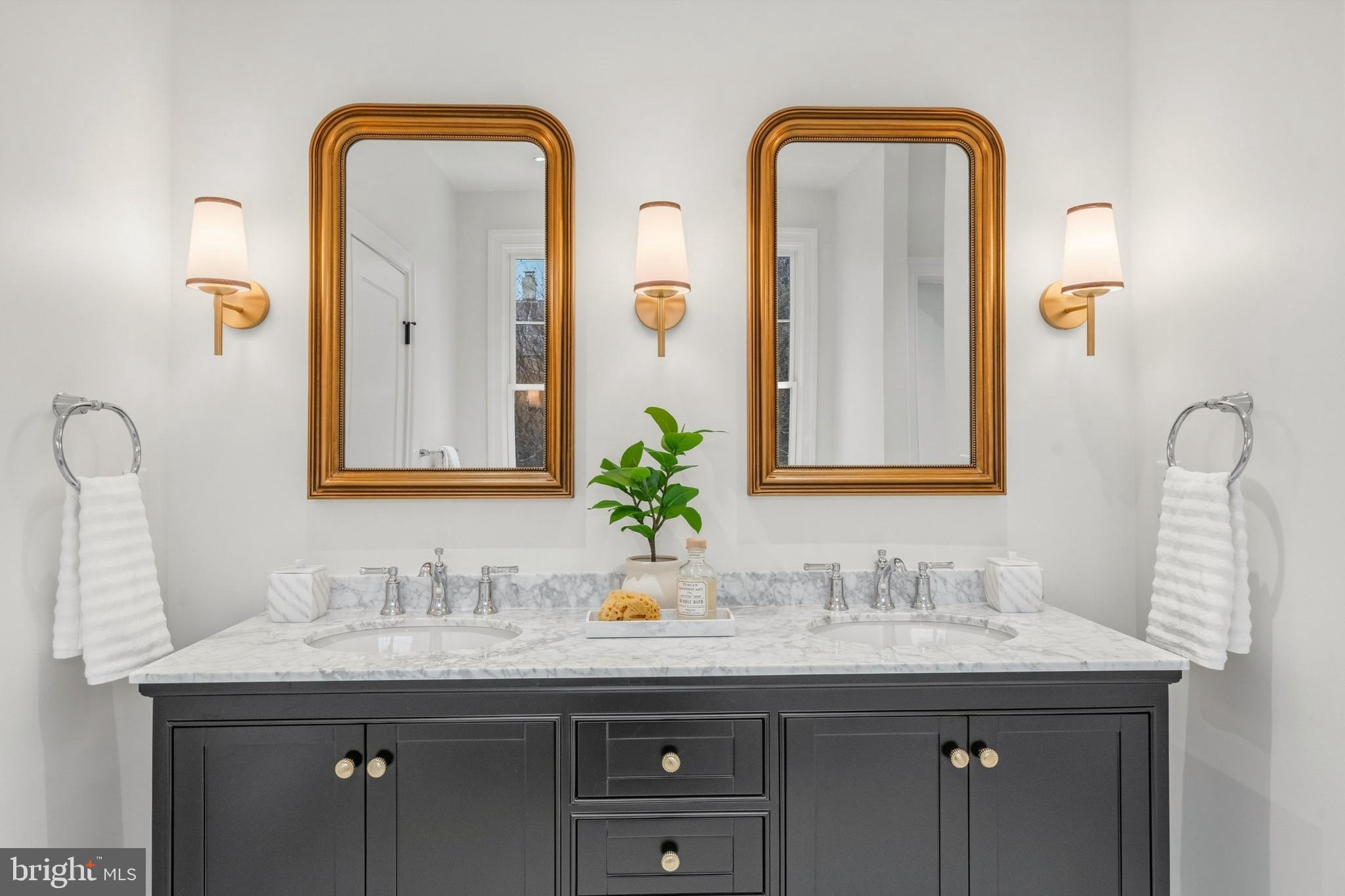 ROSEMONT - Residential