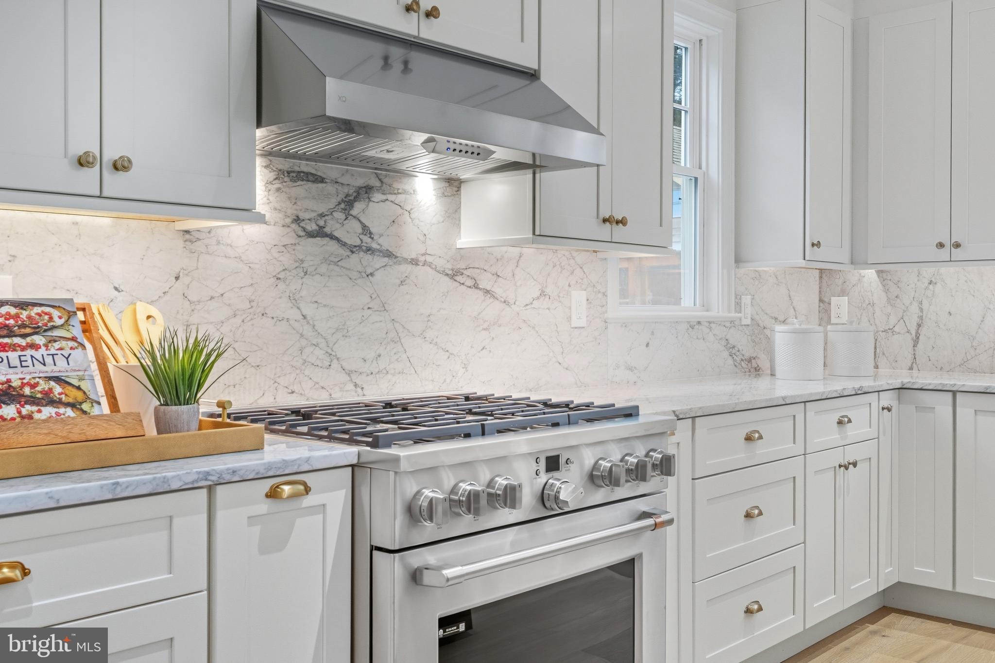 ROSEMONT - Residential