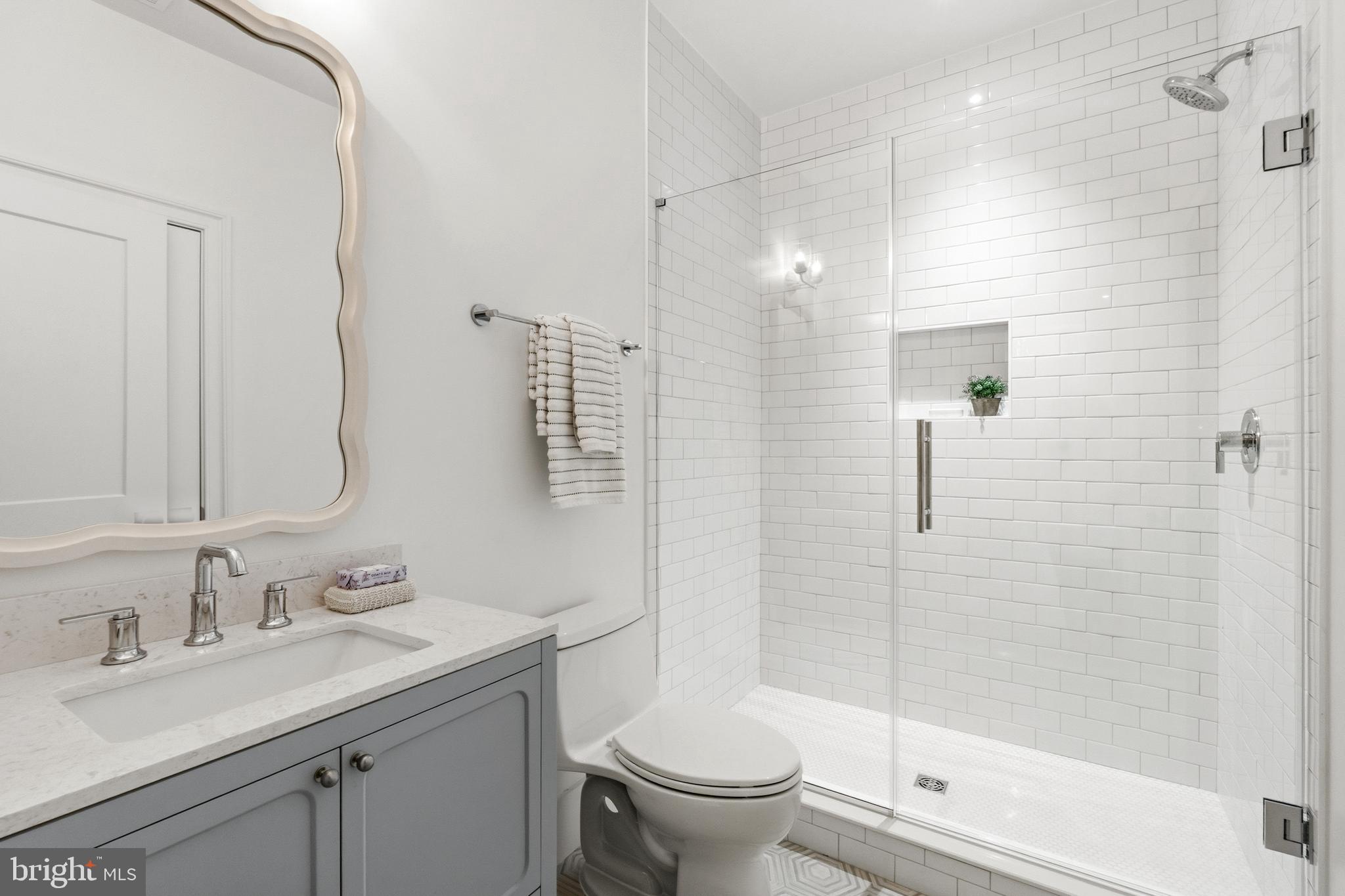 ROSEMONT - Residential