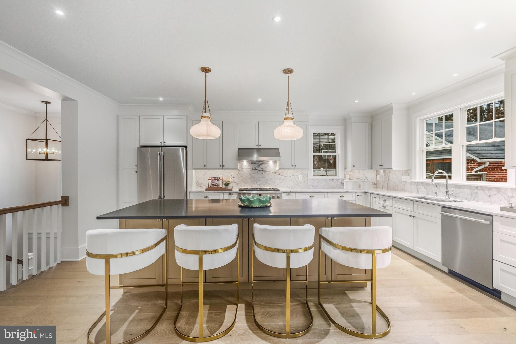 ROSEMONT - Residential